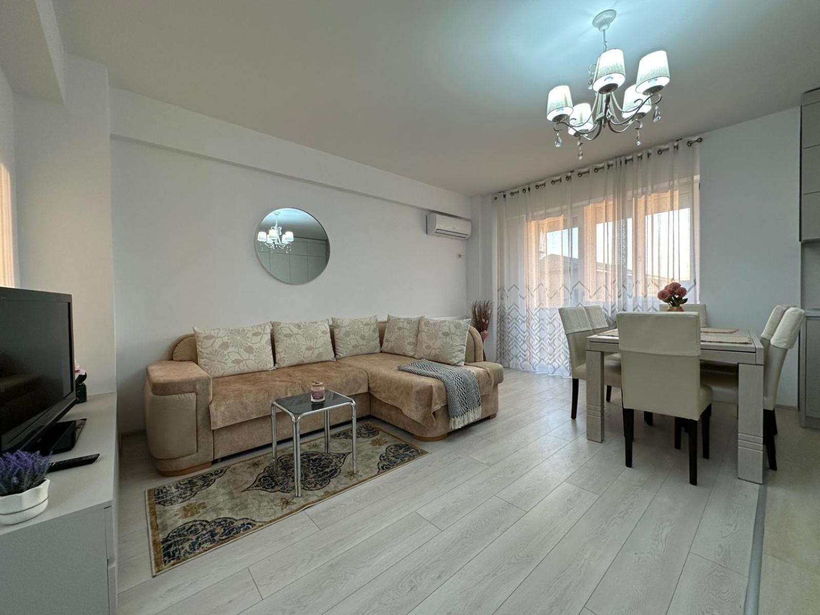 Palas Retreat - Q Residence Iasi Buitenkant foto